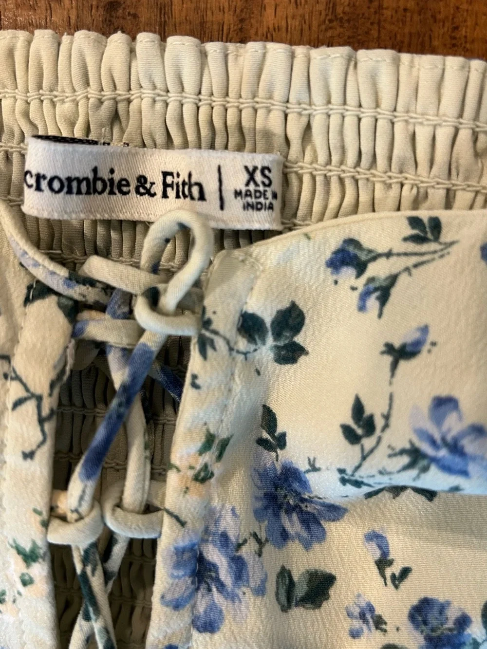 Abercrombie and Fitch Lace-Up Sweetheart Top - Cream with Blue Floral